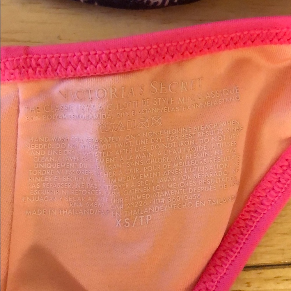 Victoria’s Secret bikini - Picture 8 of 8